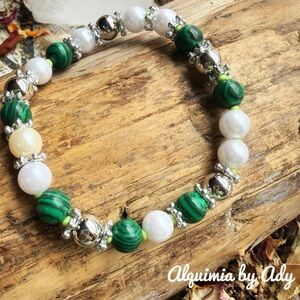 Statement silver malachite and pearls bracelet